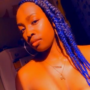 Meet your Posher, Alexandria